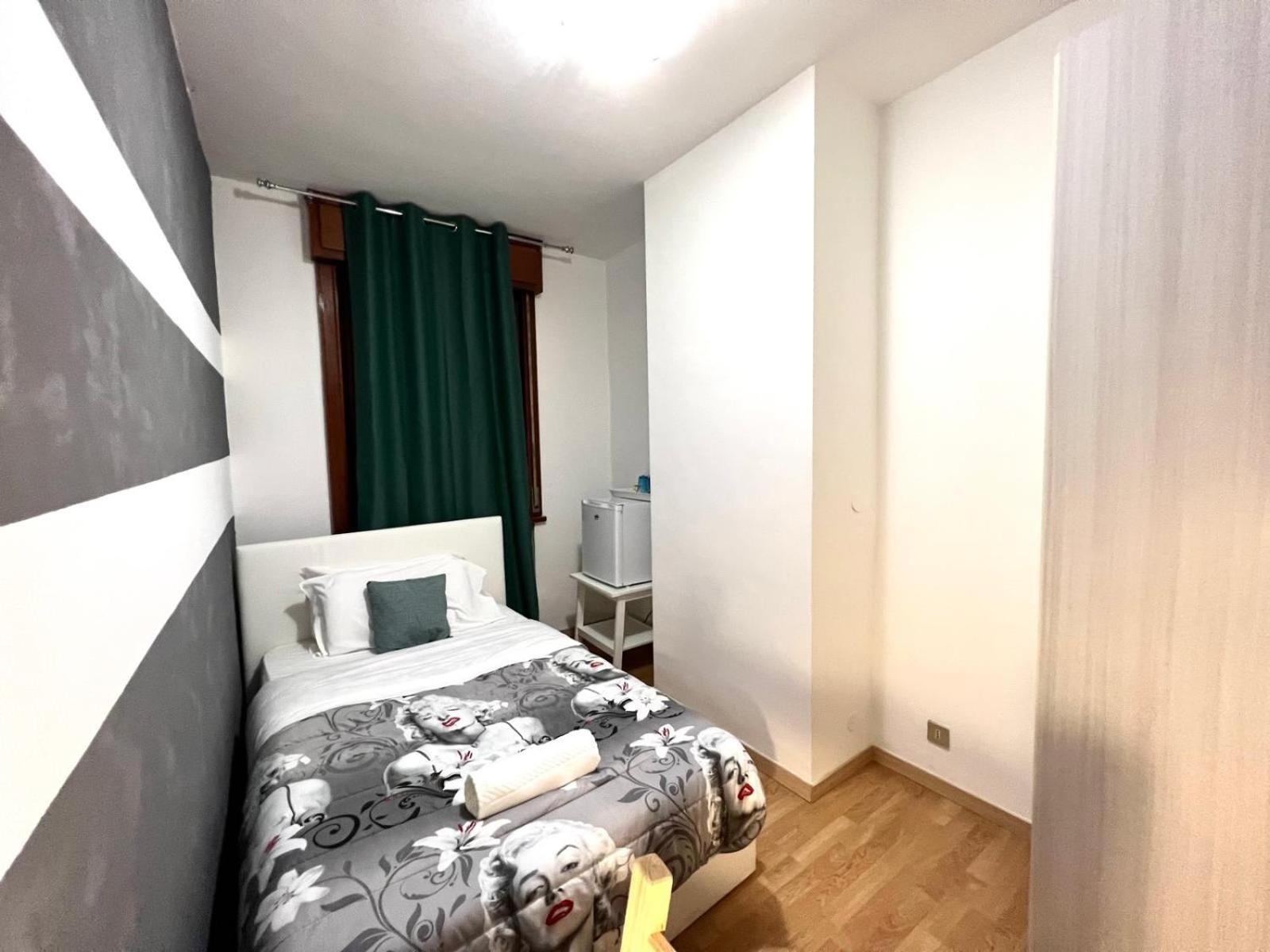 Venice Rooms Arian 01 メストレ エクステリア 写真